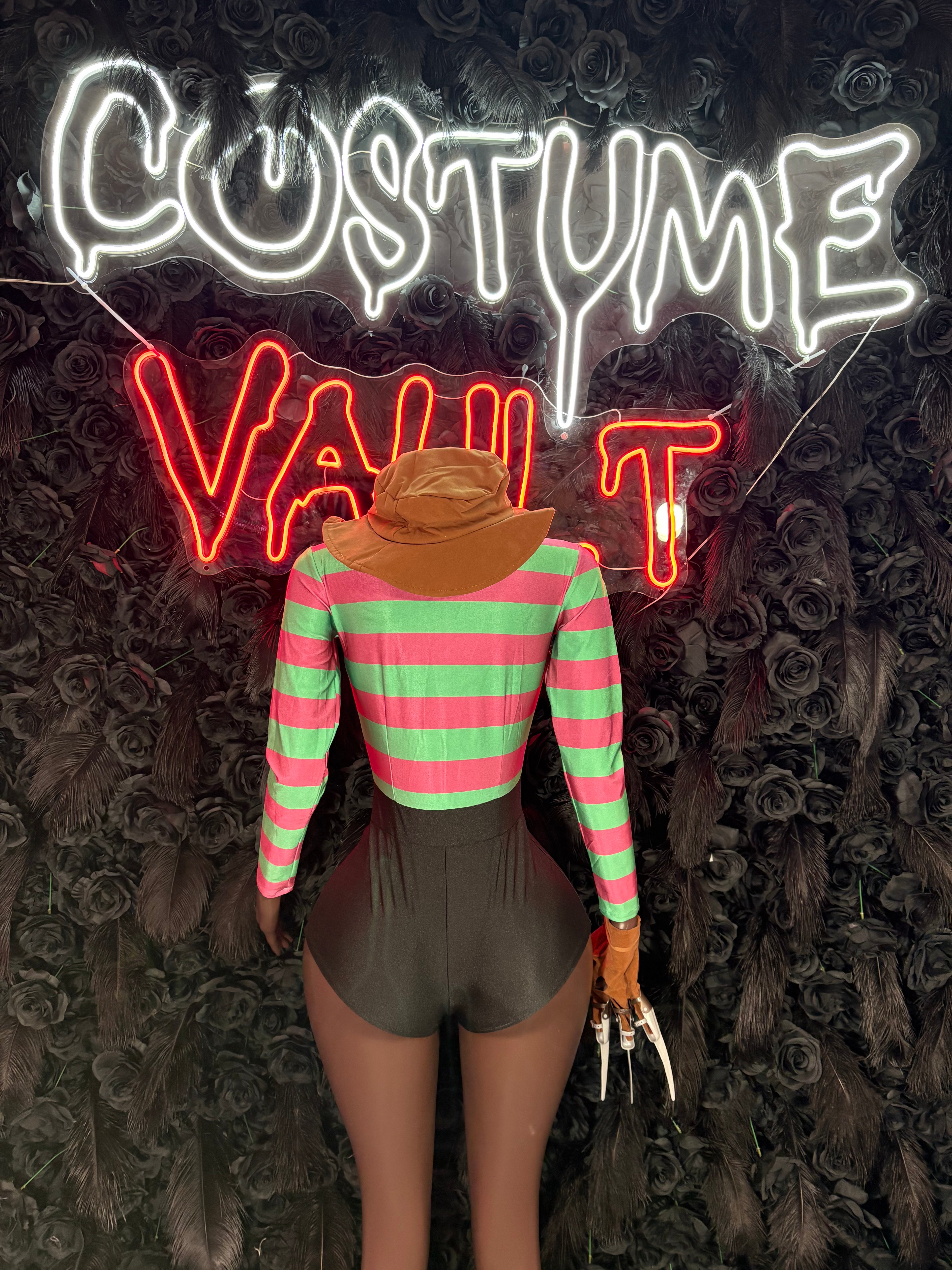 Nightmare Slasher Halloween Costume  – Women’s Horror Costume